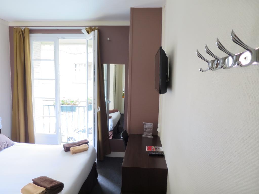 Hotel De La Paix ก็อง ห้อง รูปภาพ